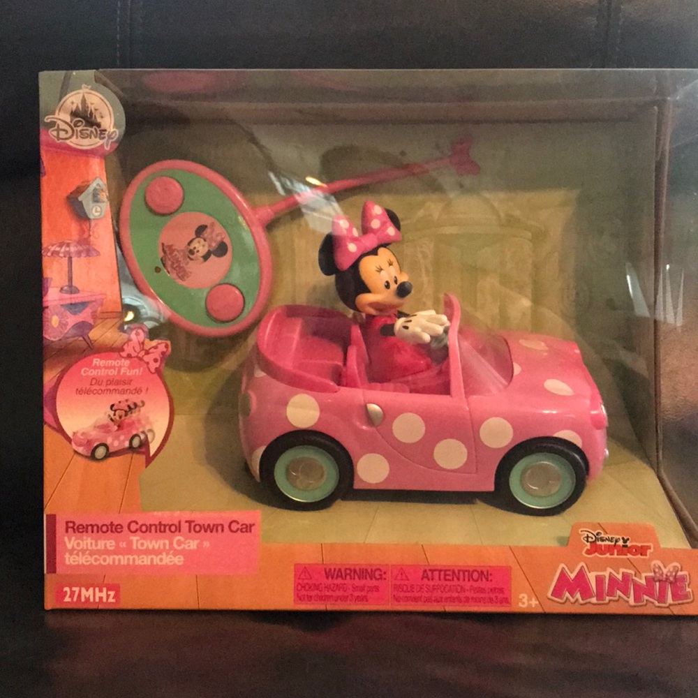 Minnie Mouse remote control car